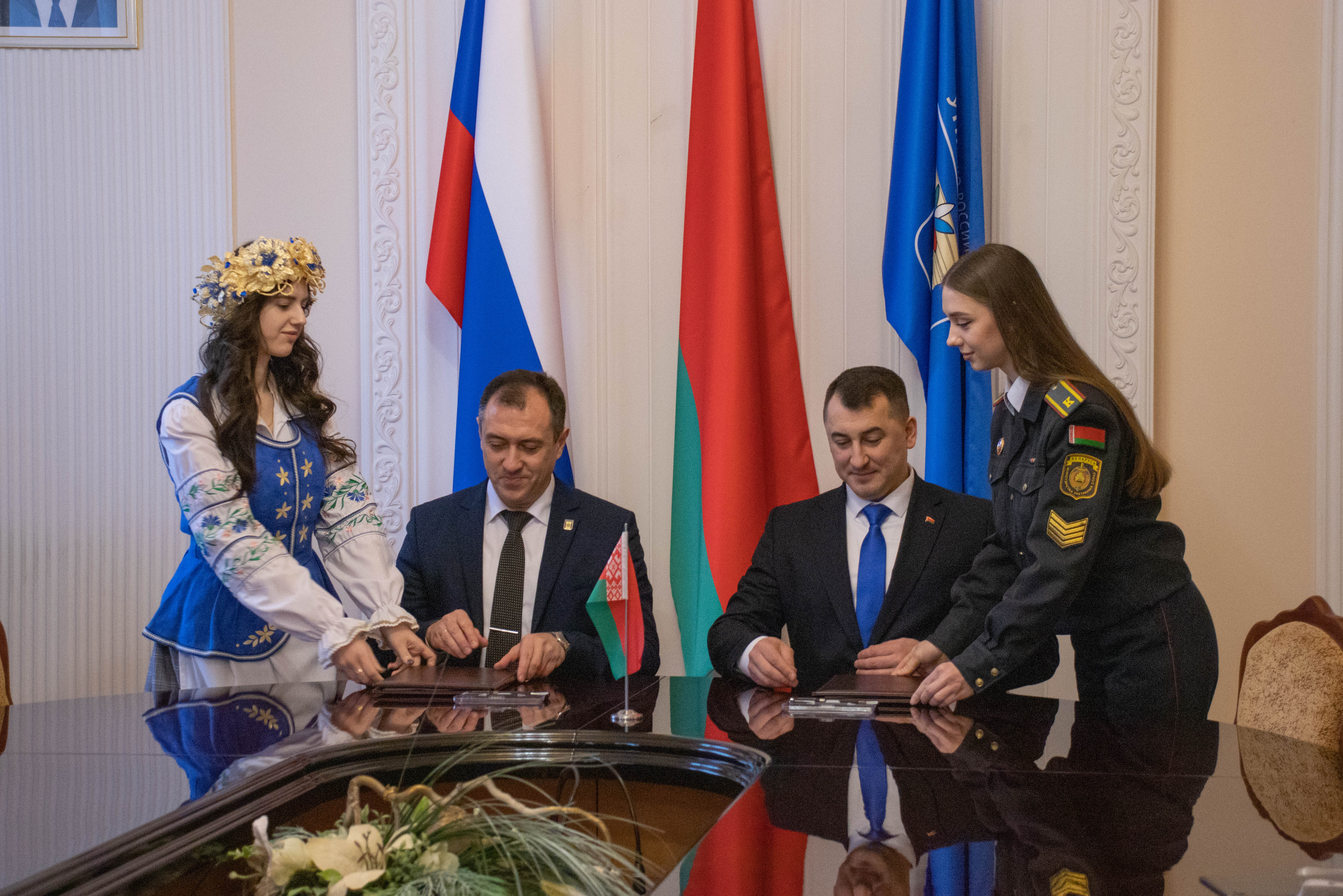 Сотрудничество БРУ