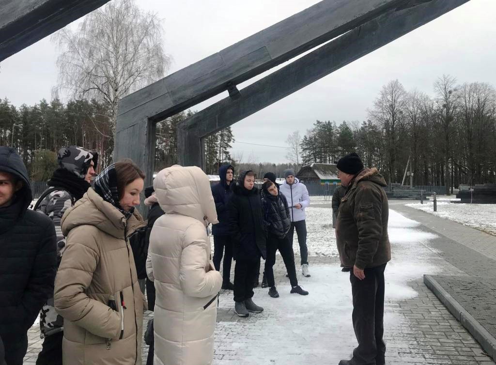 Пока мы помним их, они живут…